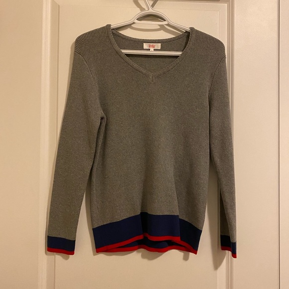 V neck Knit sweater - Picture 1 of 2